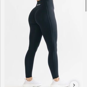 Alphalete Pulse Kinetic Legging